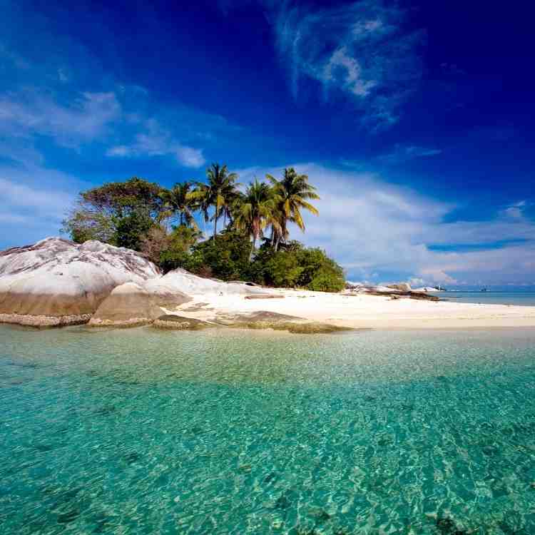 HARI 1 TIBA DI BELITUNG